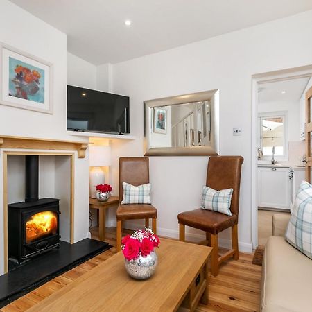 Villa The Nestle House Winchester Esterno foto